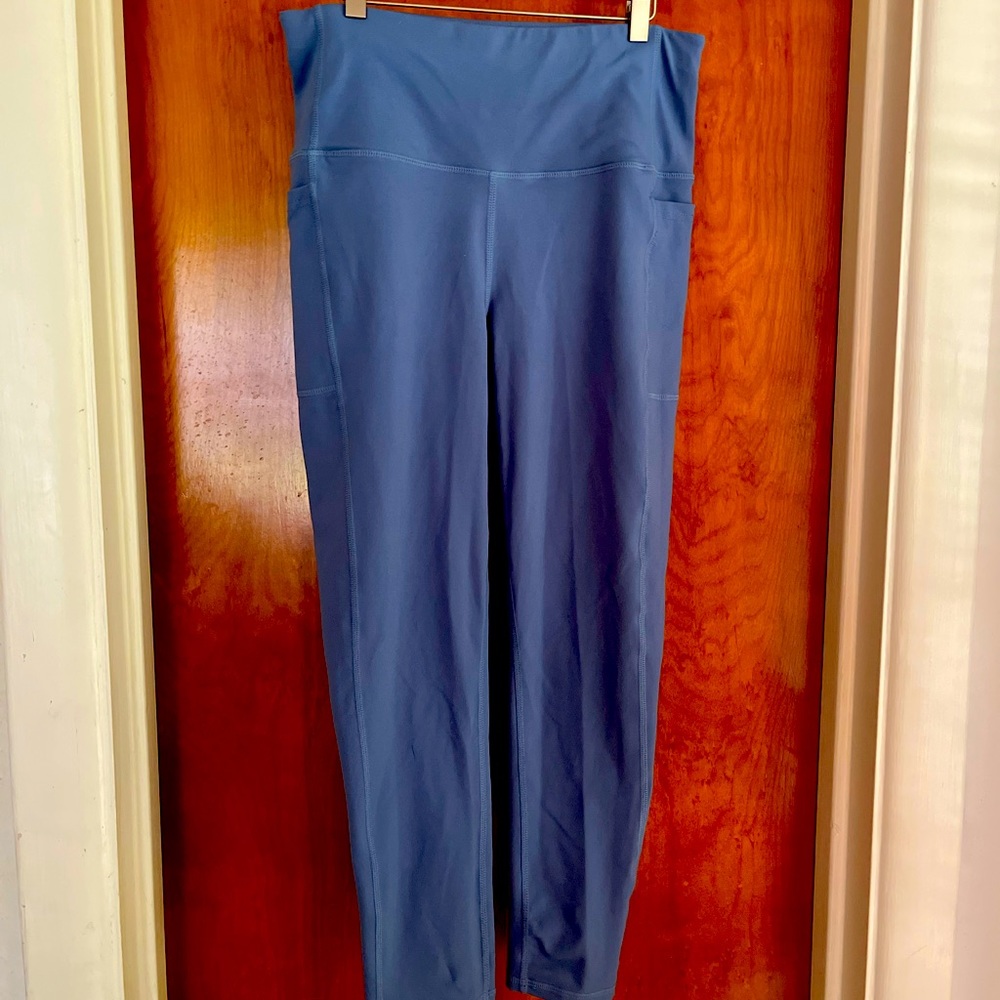 Size Medium blue leggings